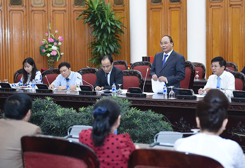 Thủ tướng làm việc với Hiệp hội Doanh nghiệp nhỏ và vừa Việt Nam